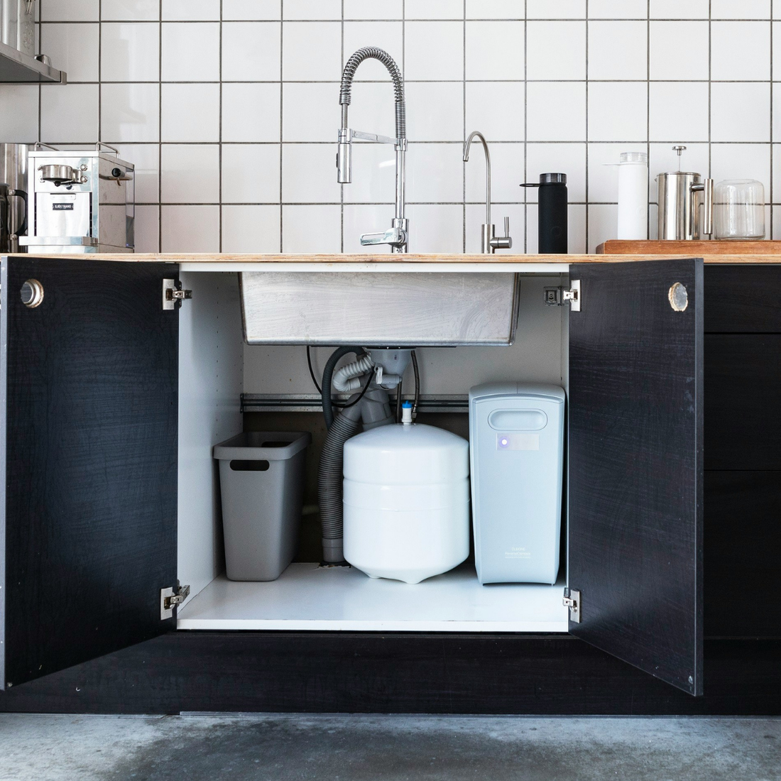 Reverse Osmosis system under sink system
